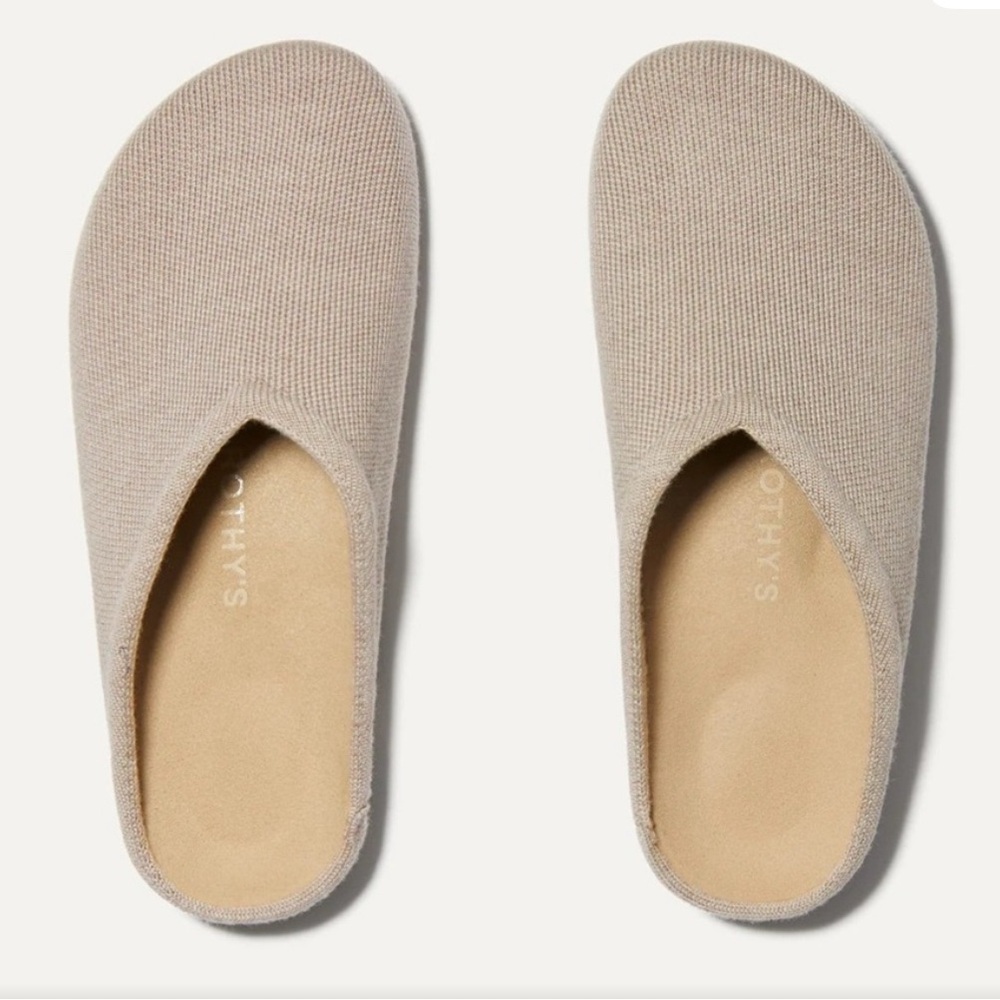Rothy's The Casual Clog Size 8 Dove